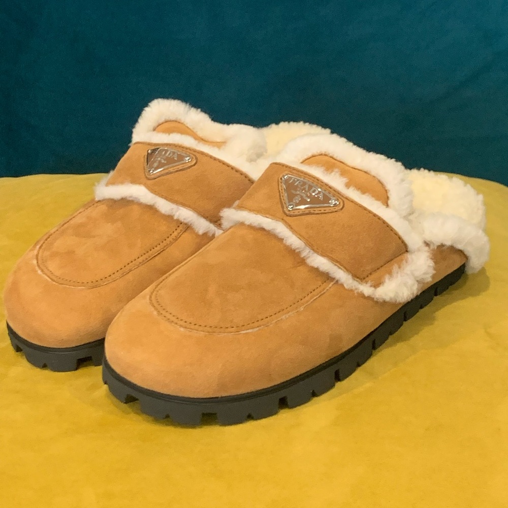 SOLD- Prada Lined Slippers Size 38.5
